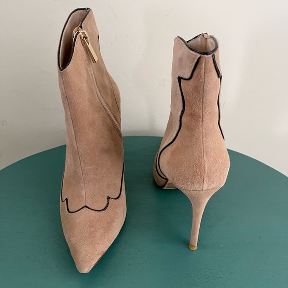 COPY - Raye suede leather boots size 37,5 (7) org $399 great condition - Picture 8 of 14